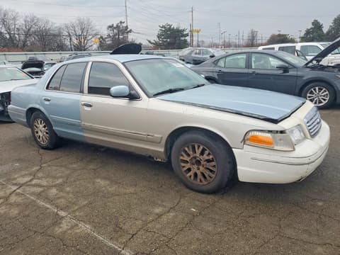 2003 Ford Crown Victoria, VIN 2FAFP74W03X157147. Фото 4 з 6 з аукціону Copart. Каталог авто зі США OpenDataCar.