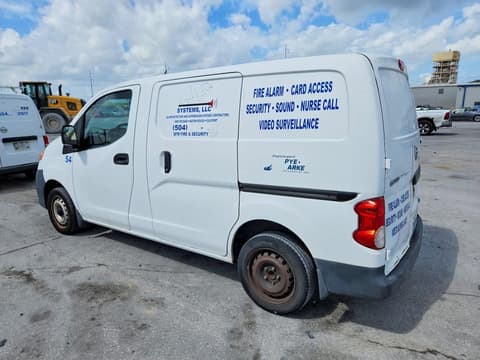 2017 Nissan NV 200, VIN 3N6CM0KN3HK692105. Фото 2 з 6 з аукціону Copart. Каталог авто зі США OpenDataCar.