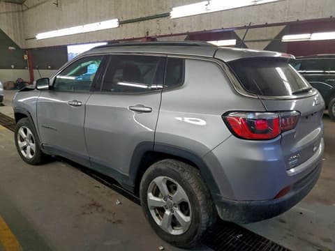 2019 Jeep Compass, VIN 3C4NJDBB8KT641539. Фото 2 з 6 з аукціону Copart. Каталог авто зі США OpenDataCar.