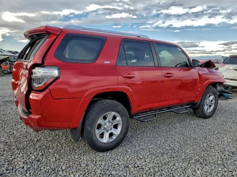 2018 Toyota 4Runner, VIN JTEBU5JR8J5528747. Фото 3 з 6 з аукціону Copart. Каталог авто зі США OpenDataCar.