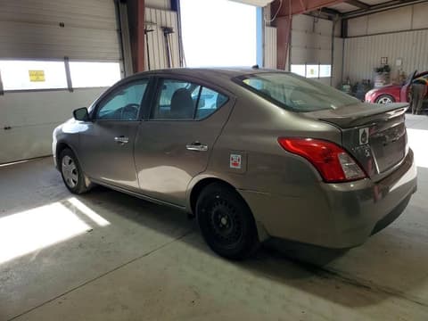 2017 Nissan Versa, VIN 3N1CN7AP7HL859266. Фото 2 з 6 з аукціону Copart. Каталог авто зі США OpenDataCar.