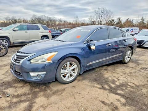 2015 Nissan Altima, VIN 1N4AL3AP2FC115009. Фото 1 з 6 з аукціону Copart. Каталог авто зі США OpenDataCar.