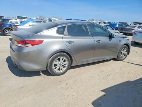 2016 Kia Optima, VIN 5XXGT4L39GG111562. Фото 3 з 6 з аукціону Copart. Каталог авто зі США OpenDataCar.