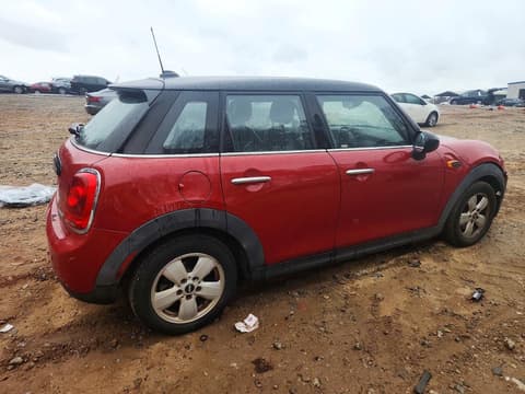 2016 Mini Cooper, VIN WMWXU1C57G2D09737. Фото 3 з 6 з аукціону Copart. Каталог авто зі США OpenDataCar.