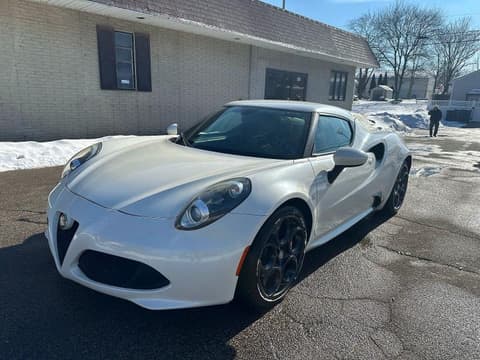 2016 Alfa romeo 4C, VIN ZARBAAA41GM177436. Фото 2 з 6 з аукціону Copart. Каталог авто зі США OpenDataCar.