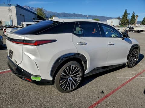 2023 Lexus RZ 450e, VIN JTJAAAAB5PA002531. Фото 3 з 6 з аукціону Copart. Каталог авто зі США OpenDataCar.