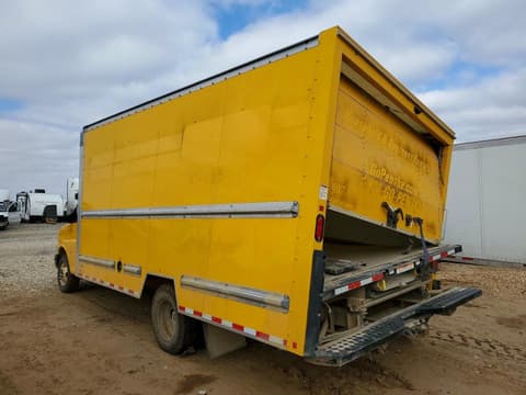 2023 Gmc Savana, VIN 7GZ37TC71PN003802. Zdjęcie 2 z 6 z aukcji Copart. Katalog aut z USA OpenDataCar.