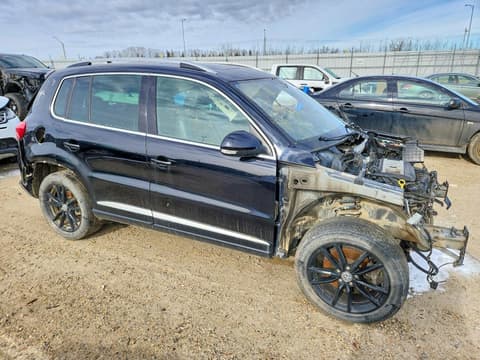 2014 Volkswagen Tiguan, VIN WVGJV3AX4EW007312. Zdjęcie 4 z 6 z aukcji Copart. Katalog aut z USA OpenDataCar.