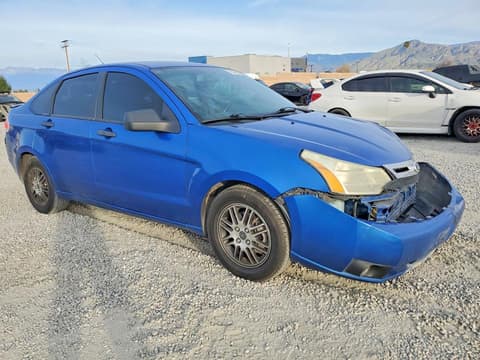 2011 Ford Focus, VIN 1FAHP3FNXBW115987. Фото 4 з 6 з аукціону Copart. Каталог авто зі США OpenDataCar.