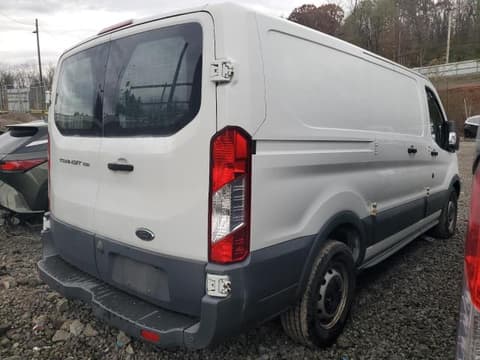 2015 Ford Transit, VIN 1FTYE1ZMXFKA88326. Фото 3 з 6 з аукціону Copart. Каталог авто зі США OpenDataCar.