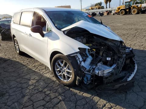 2024 Chrysler Voyager, VIN 2C4RC1CG7RR112908. Фото 4 з 6 з аукціону Copart. Каталог авто зі США OpenDataCar.