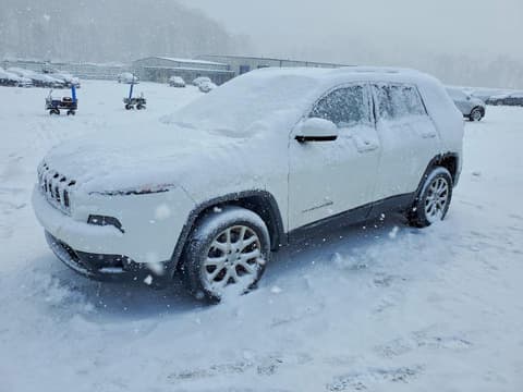 2017 Jeep Cherokee, VIN 1C4PJMCB8HW633712. Фото 1 з 6 з аукціону Copart. Каталог авто зі США OpenDataCar.