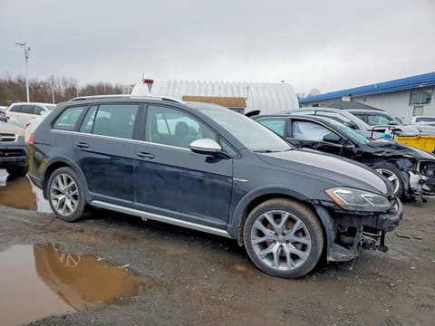 2018 Volkswagen Golf Alltrack, VIN 3VWH17AU5JM763640. Фото 4 из 6 с аукциона Copart. Каталог авто из США OpenDataCar.