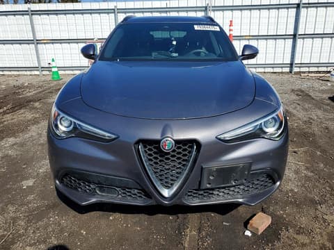 2018 Alfa romeo Stelvio, VIN ZASFAKNN8J7B70047. Фото 5 з 6 з аукціону Copart. Каталог авто зі США OpenDataCar.