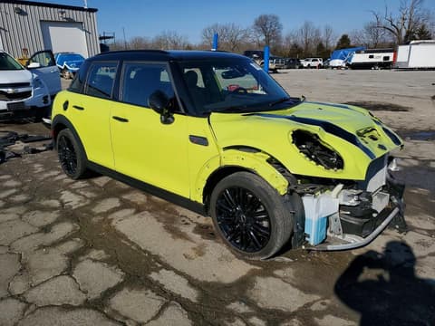 2024 Mini Cooper, VIN WMW53DK0XR2U57897. Фото 4 з 6 з аукціону Copart. Каталог авто зі США OpenDataCar.