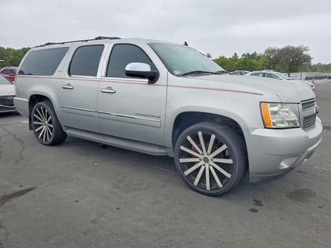 2011 Chevrolet Suburban, VIN 1GNSCKE01BR205479. Фото 4 з 6 з аукціону Copart. Каталог авто зі США OpenDataCar.