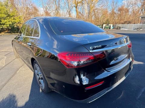 2022 Mercedes-benz E-Class, VIN W1KZF8DB9NB049702. Photo 2 of 6 from Copart auction. OpenDataCar US salvage catalog.