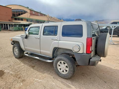 2008 Hummer H3, VIN 5GTEN43E188196400. Фото 2 из 6 с аукциона Copart. Каталог авто из США OpenDataCar.