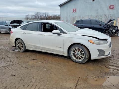 2019 Ford Fusion, VIN 3FA6P0LU8KR168420. Zdjęcie 4 z 6 z aukcji Copart. Katalog aut z USA OpenDataCar.