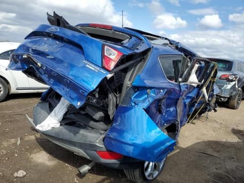 2019 Ford Escape, VIN 1FMCU9J90KUC21494. Фото 3 з 6 з аукціону Copart. Каталог авто зі США OpenDataCar.