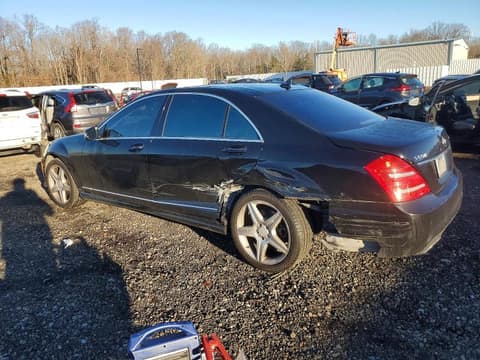 2010 Mercedes-benz S-Class, VIN WDDNG8GB8AA323592. Фото 2 з 6 з аукціону Copart. Каталог авто зі США OpenDataCar.