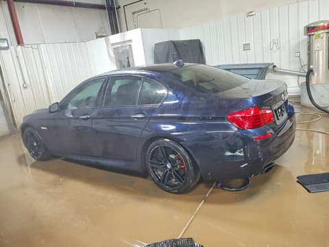 2013 Bmw 5 Series, VIN WBAFU9C50DDY70417. Фото 2 з 6 з аукціону Copart. Каталог авто зі США OpenDataCar.