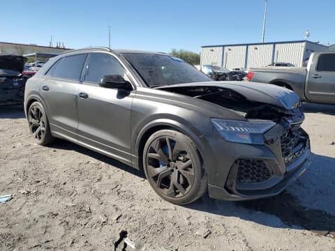 2021 Audi RS Q8, VIN WU1ARBF1XMD037936. Фото 4 з 6 з аукціону Copart. Каталог авто зі США OpenDataCar.