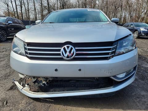 2015 Volkswagen Passat, VIN 1VWAS7A37FC122178. Zdjęcie 5 z 6 z aukcji Copart. Katalog aut z USA OpenDataCar.