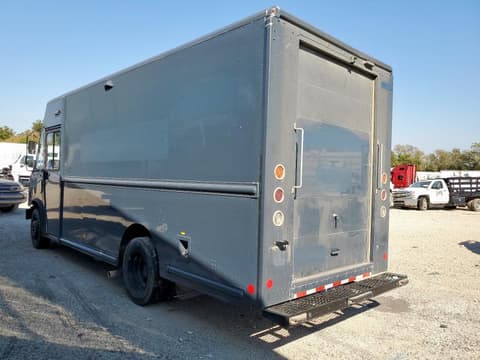 2020 Ford F59, VIN 1F65F5KN7L0A03818. Фото 2 из 6 с аукциона Copart. Каталог авто из США OpenDataCar.