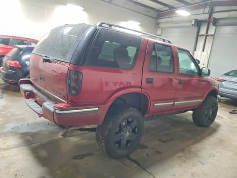 1999 Chevrolet Blazer, VIN 1GNDT13W4X2240043. Фото 3 з 6 з аукціону Copart. Каталог авто зі США OpenDataCar.