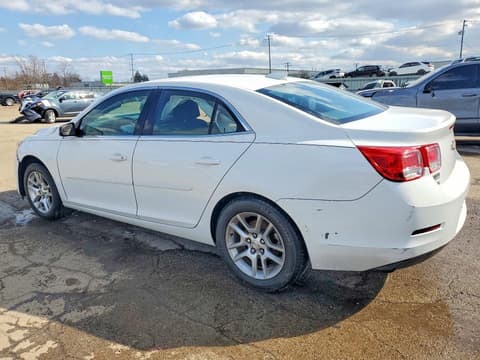 2015 Chevrolet Malibu, VIN 1G11C5SL7FF101860. Zdjęcie 2 z 6 z aukcji Copart. Katalog aut z USA OpenDataCar.