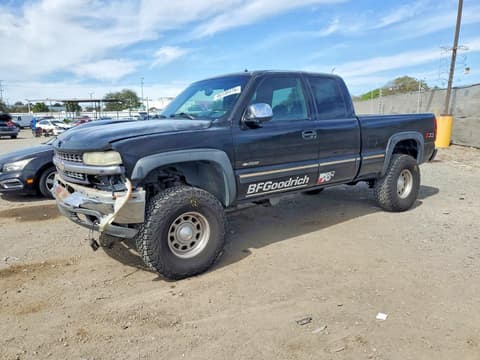 2001 Chevrolet Silverado, VIN 2GCEK19TX11376990. Фото 1 з 6 з аукціону Copart. Каталог авто зі США OpenDataCar.