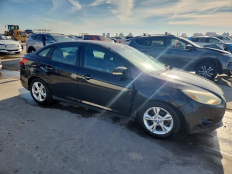 2013 Ford Focus, VIN 1FADP3F27DL180935. Фото 4 з 6 з аукціону Copart. Каталог авто зі США OpenDataCar.