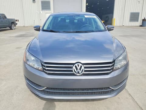 2013 Volkswagen Passat, VIN 1VWBH7A31DC028510. Фото 5 з 6 з аукціону Copart. Каталог авто зі США OpenDataCar.