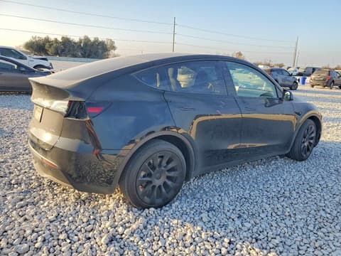 2022 Tesla Model Y, VIN 7SAYGDEE9NA004471. Фото 3 из 6 с аукциона Copart. Каталог авто из США OpenDataCar.