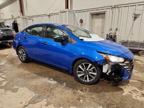 2024 Nissan Versa, VIN 3N1CN8DV7RL860029. Фото 4 из 6 с аукциона Copart. Каталог авто из США OpenDataCar.