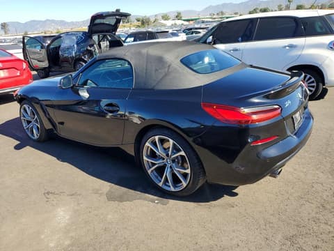 2020 Bmw Z4, VIN WBAHF3C05LWW65537. Фото 2 из 6 с аукциона Copart. Каталог авто из США OpenDataCar.