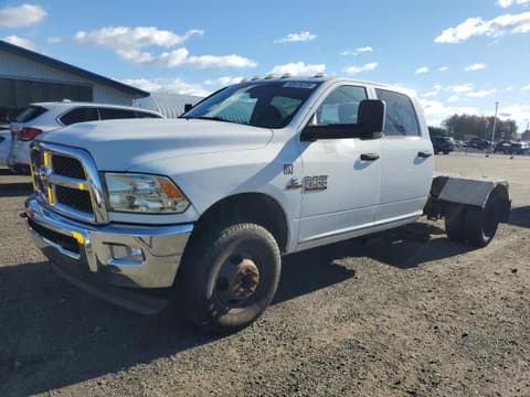 2018 Ram 3500, VIN 3C7WRSCL2JG335715. Photo 1 of 6 from Copart auction. OpenDataCar US salvage catalog.