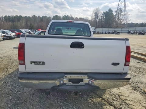 2000 Ford F-250 Super Duty, VIN 1FTNX20F0YEA21897. Zdjęcie 6 z 6 z aukcji Copart. Katalog aut z USA OpenDataCar.