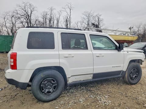 2014 Jeep Patriot, VIN 1C4NJPBA9ED545566. Фото 3 з 6 з аукціону Copart. Каталог авто зі США OpenDataCar.