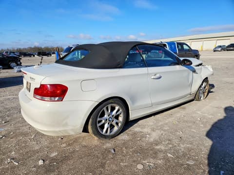 2009 Bmw 1 Series, VIN WBAUN13599VH80726. Фото 3 з 6 з аукціону Copart. Каталог авто зі США OpenDataCar.