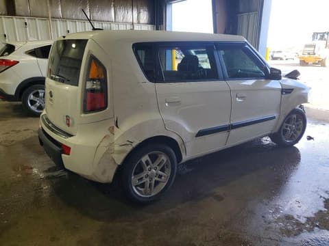 2010 Kia Soul, VIN KNDJT2A20A7180337. Фото 3 з 6 з аукціону Copart. Каталог авто зі США OpenDataCar.