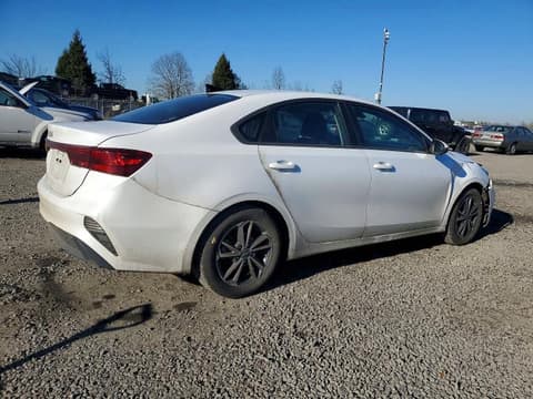 2022 Kia Forte, VIN 3KPF24AD7NE475253. Zdjęcie 3 z 6 z aukcji Copart. Katalog aut z USA OpenDataCar.