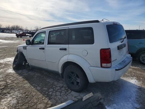 2011 Dodge Nitro, VIN 1D4PT4GK4BW589819. Фото 2 з 6 з аукціону Copart. Каталог авто зі США OpenDataCar.