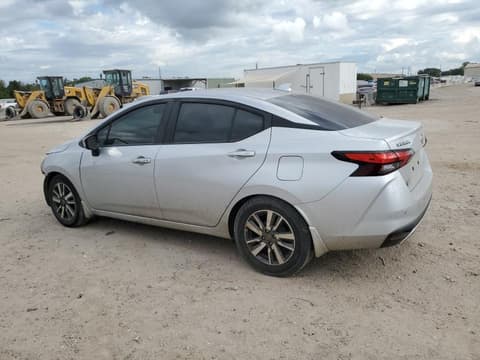 2020 Nissan Versa, VIN 3N1CN8EV0LL810773. Фото 2 з 6 з аукціону Copart. Каталог авто зі США OpenDataCar.