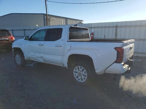 2024 Toyota Tacoma, VIN 3TMLB5JN9RM029036. Фото 2 з 6 з аукціону Copart. Каталог авто зі США OpenDataCar.