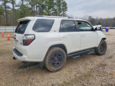 2022 Toyota 4Runner, VIN JTEMU5JR7N6066920. Фото 3 з 6 з аукціону Copart. Каталог авто зі США OpenDataCar.