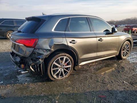 2021 Audi SQ5, VIN WA1C4AFYXM2064443. Фото 3 из 6 с аукциона Copart. Каталог авто из США OpenDataCar.