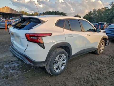 2025 Chevrolet Trax, VIN KL77LFEP8SC307672. Фото 3 з 6 з аукціону Copart. Каталог авто зі США OpenDataCar.