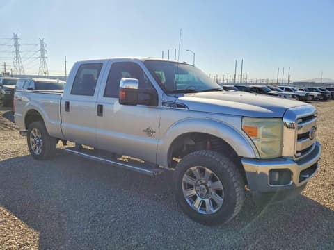 2011 Ford F-350 Super Duty, VIN 1FT8W3BT2BEA99386. Фото 1 з 6 з аукціону Copart. Каталог авто зі США OpenDataCar.